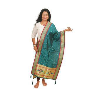 Divya Short Dupatta - Morpankhi