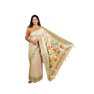 Divyastree - Off white